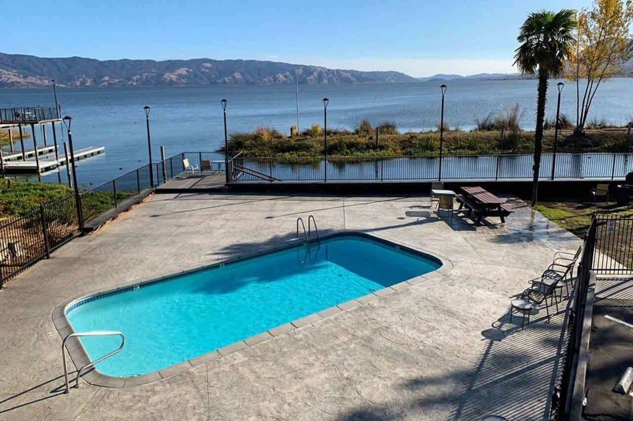 Anchorage Inn Lakeport Extérieur photo