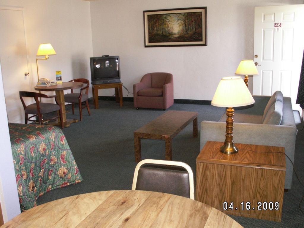 Anchorage Inn Lakeport Chambre photo