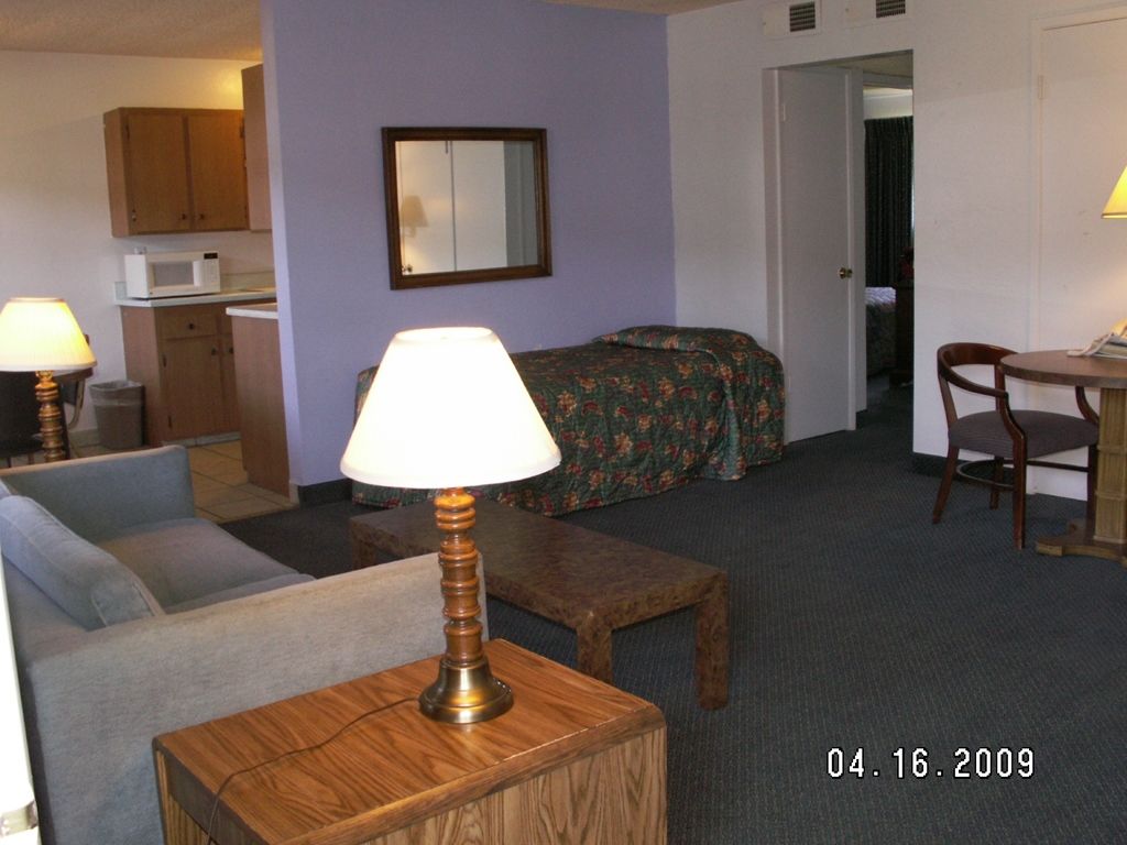 Anchorage Inn Lakeport Chambre photo